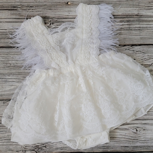 Baby Girl Christmas Dress Green White Fringe Sleeve Christmas Dress NWT - Picture 10 of 15